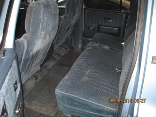 RUST FREE, ORIGINAL PAINT 3/4 TON 4X4 4L80E OVERDRIVE 350 MOTOR FULLY LOADED, image 8