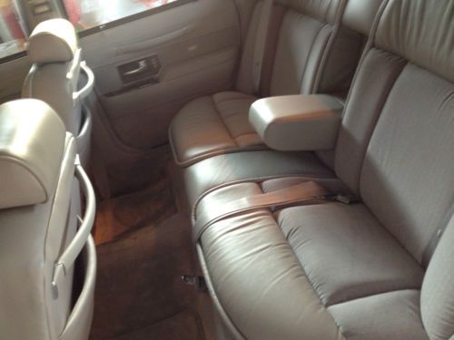 1992 Lincoln Town Car Cartier Edition, image 8