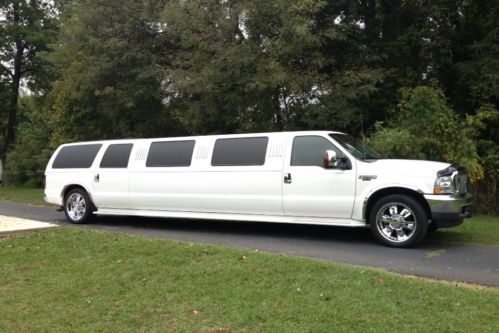 White ford excursion 2004 limousine-2 flat screens &amp; dvd player-fully loaded
