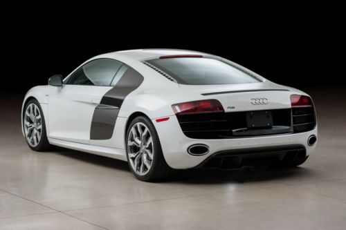 2011 Audi R8 5.2 FSI V10, Quattro, R tronic, One Owner, All Records, 3750 Miles, US $124,900.00, image 3