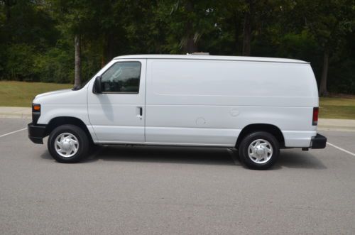 2009 ford econoline cargo van e150 high security  great condition