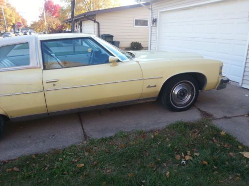 1976 pontiac bonneville base coupe 2-door 6.6l