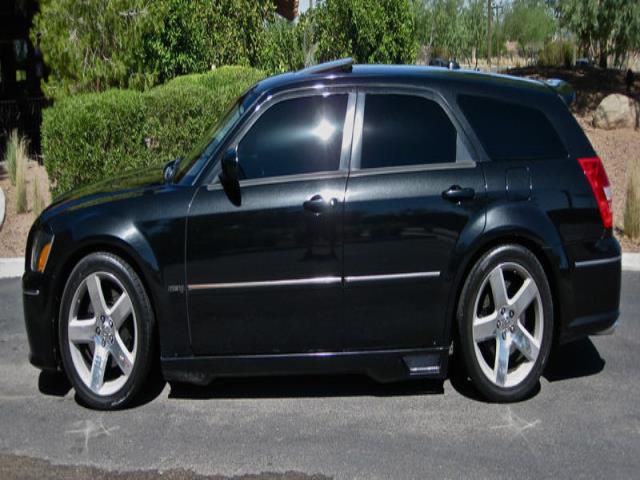 2006 dodge magnum srt-8