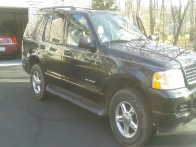 2004 - ford explorer