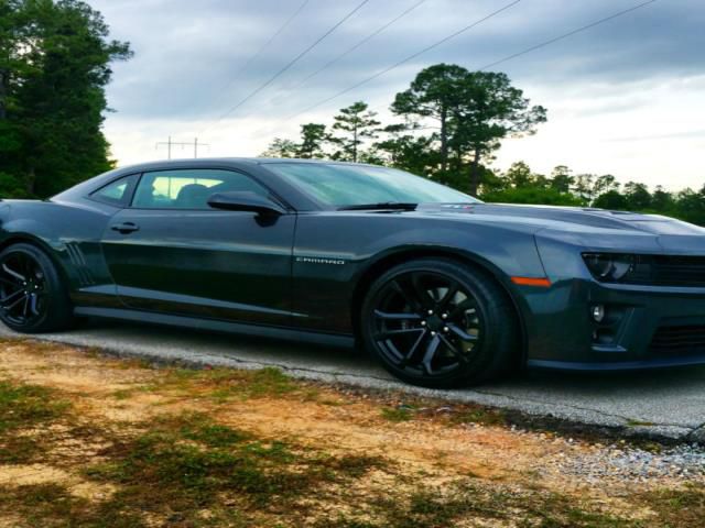 Chevrolet camaro zl1 coupe