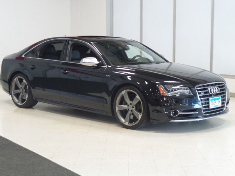 2013 audi s8