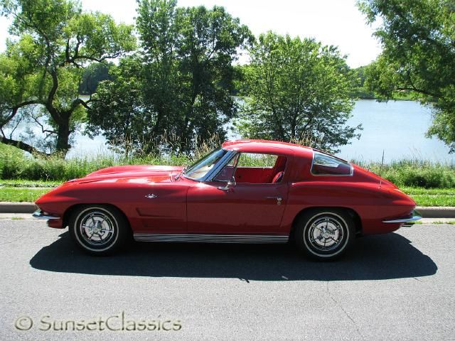 1963 chevrolet corvette stingray