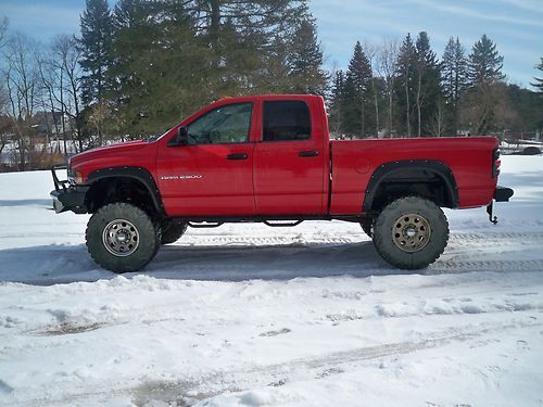 2003 dodge ram 2500 4x4 quad cab 6 inch lift and 37 inch tires only 78,618 miles