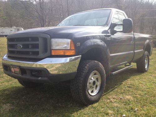 2001 f-250 4wd reg. cab, 5,4l v8, automatic, a/c  -  low miles