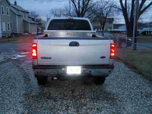 2007 Ford F-250 XLT Crew Cab FX4 6.0L Diesel 4 door, image 4