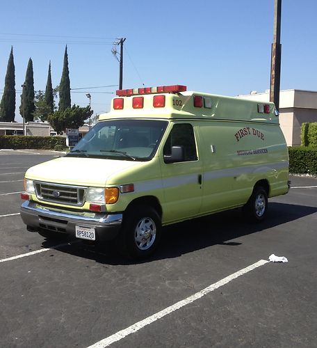 2005 ford ambulance type ii