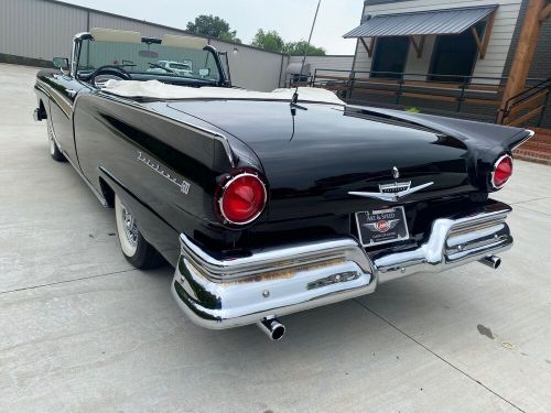 1957 ford fairlane 500 sunliner