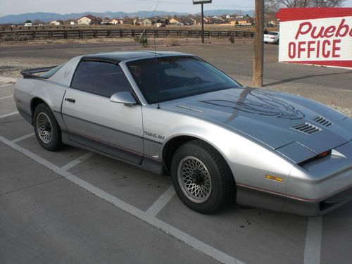 1986 pontiac transam firebird