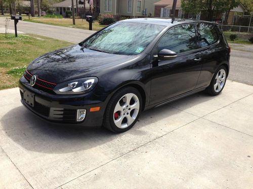 2010 volkswagen gti base hatchback 2-door 2.0l