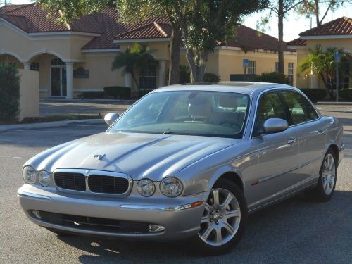 2004 jaguar xj8