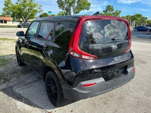 2020 kia soul lx wagon 4d
