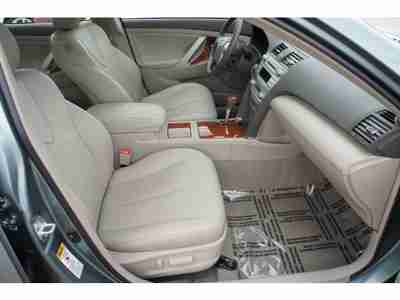 10 XLE V6 3.5L MultiCD Power Leather Moonroof 32633 Low Miles 28 MPG Hwy Dual AC, image 4