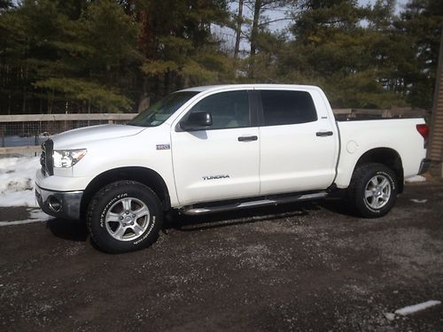 2007 toyota tundra crewmax, 5.7l, 4x4, crew max cab, 4wd, chevy, ford, nissan