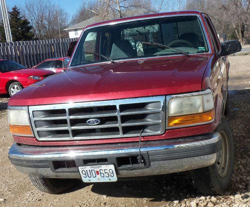 1996 ford f-250 xlt extended cab pickup 2-door 7.3l