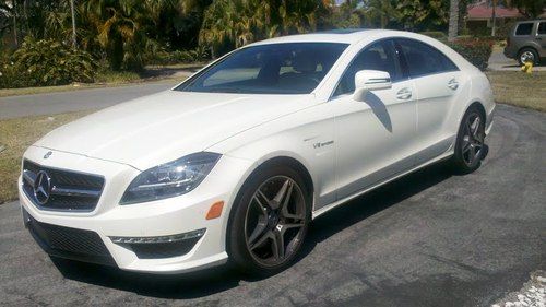 2013 cls 6.3 amg white, b&amp;w interior, 3,800 miles! p30 pkg