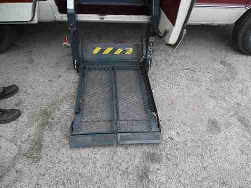 handicap van 1986 ford one owner 1 wheel chair tie down ricon side lift, US $5,998.00, image 19