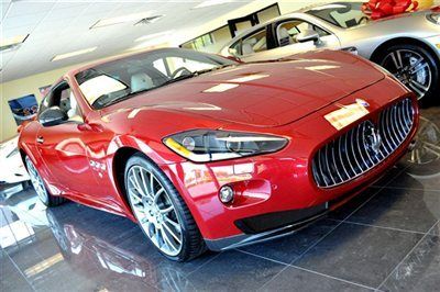 2012 maserati granturismo s,mc aero pkg ii,carbon pkg,rosso trionfale-bianc0 !!!