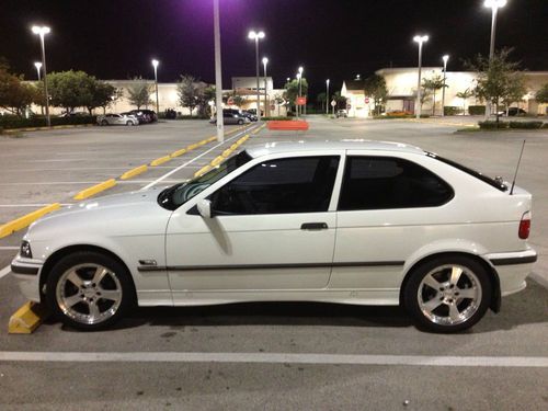 1996 bmw 318ti base coupe 2-door 1.9l (one owner)