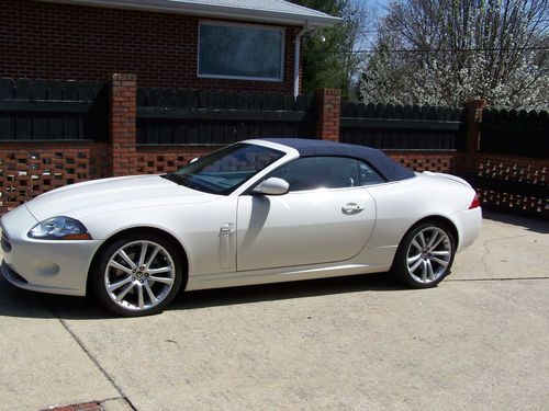 2007 jaguar xk convertible 2-door 4.2l