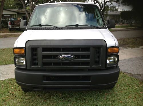 Ford e-150 year 2008 107k