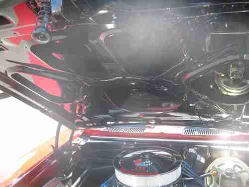 1969 Chevrolet Camaro Garnet red 454ci/450 hp 4 speed 12 bolt Recent Restoration, image 8