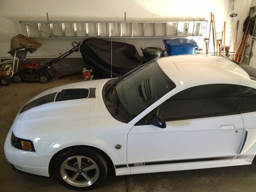 Ford mustang 'mach 1' 40th anniversary white/black 2004 rare!!