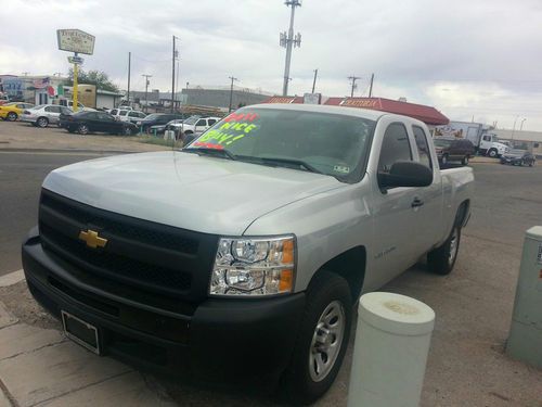 2011 silver cheverlet silverado 1500