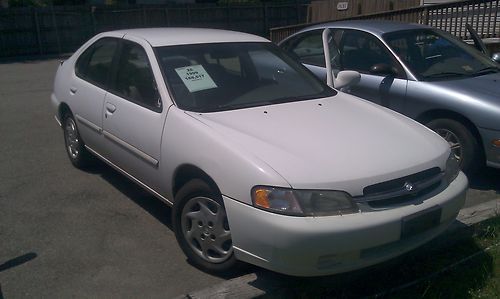 1999 nissan altima with jasper rebuilt motor and 1 year 30 k mile warranty