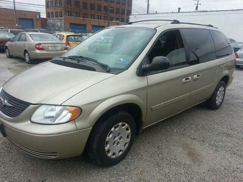 No reserve 2004 chrysler town and country lx family van 01 02 03 04 05