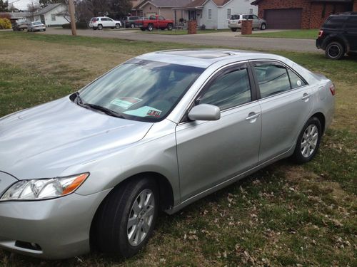 2007 toyota camry xle sedan 4-door 3.5l