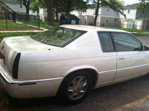 1996 cadillac eldorado 2 dr coupe (pearl white)* loaded under 65,000 miles!!, image 2