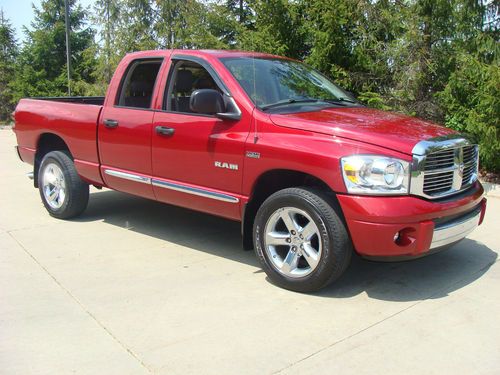 2008 dodge ram 1500 slt extended crew cab pickup 4-door 5.7l...nooooo  reserve