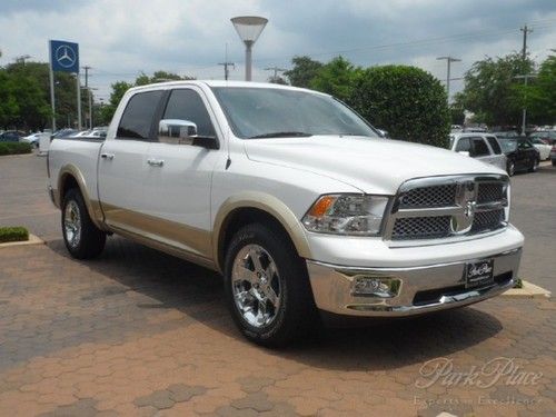 2012 v8 hemi 2wd leather heated/cooled seats nav backup camera sunroof