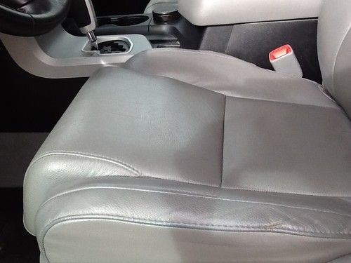 2007 Toyota Tundra Limited Crew Max Pickup 4-Door 5.7L, US $19,500.00, image 3