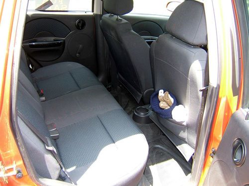 2006 chevrolet aveo special value hatchback 4-door 1.6l