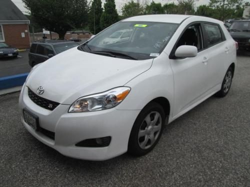 Toyota matrix 2010