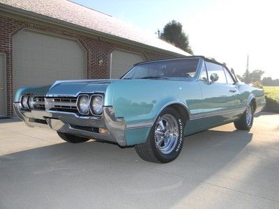 1966 oldsmobile cutlass convertible