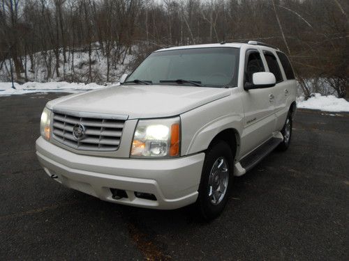 2003 cadillac escalade sport utility 4-door 6.0l, awd, very good, no reserve!!!