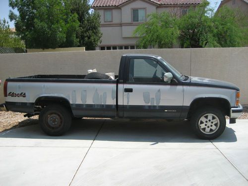 1990 chevrolet k1500 scottsdale standard cab pickup 2-door 5.7l 4wd, 4 spd trans