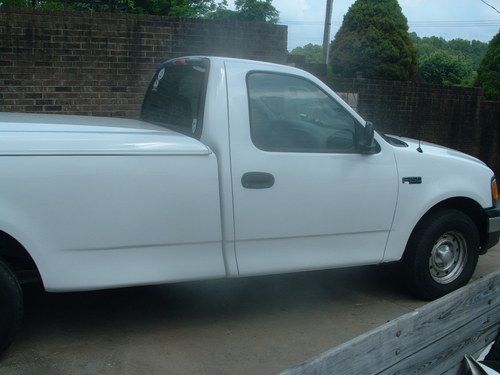 Ford f150 white