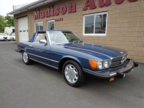 1982 Mercedes-Benz 380SL Base Convertible 2-Door 3.8L, image 2
