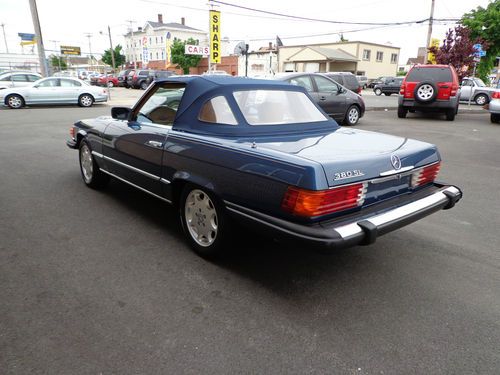 1982 Mercedes-Benz 380SL Base Convertible 2-Door 3.8L, image 7
