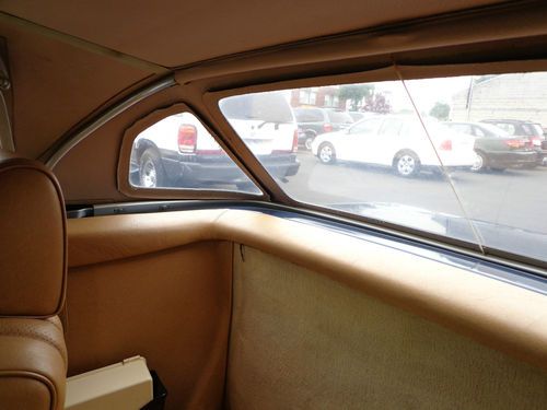 1982 Mercedes-Benz 380SL Base Convertible 2-Door 3.8L, image 18