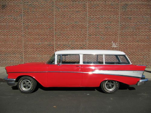 1957 chevy bel air 210 2 door handyman wagon nomad 350 4 speed buckets!