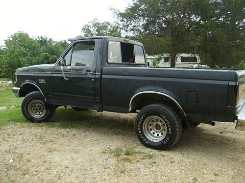 1990 ford f-150 xlt lariat standard cab pickup 2-door 5.0l